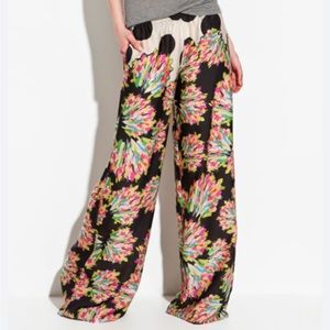 Zara Printed Pants 100% Polyester Size Small